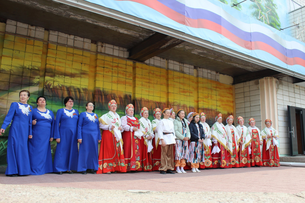 Праздничный концерт ко Дню Победы прошёл на площади Центра культуры, спорта, развлечений 